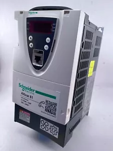 Schneider azionamento a frequenza variabile ATV61H075M3, VFD, 1HP, 200/240V, nuovo - Foto 1 di 2