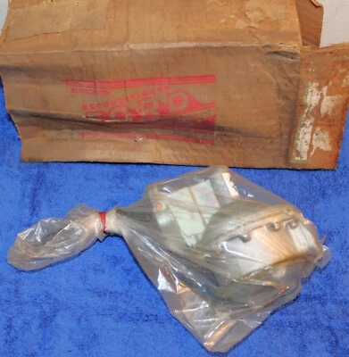 Ford Galaxie 500 1961 1961 Thunderbird 1960 1961 1962 NOS REMAN 292 352 390 bomba de combustible Foto 1 de 4