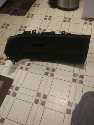 2013-2015 CHEVROLET MALIBU GLOVE BOX GLOVEBOX COMPARTMENT OEM 2 Foto 1 de 4