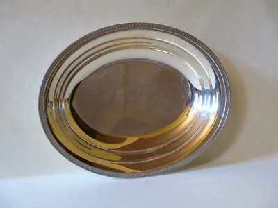 VASSOIO LEGUMIERA OVALE CON IL BORDO ALTO IN ARGENTO 800 - Immagine 1 di 4