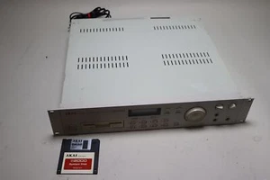 AKAI S2000 Rack campionatore digitale stereo midi professionale con software di avvio - Foto 1 di 6