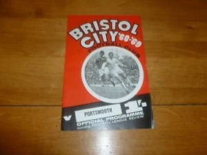 Programa BRISTOL CITY - Temporada 1968/1969 - No 10 - Fecha 26/10/1968 v Portsmouth - Imagen 1 de 5