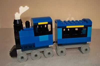 LEGO BLUE TRAIN FROM SET 10696 ADVENT CALENDAR 2015 - Image 1 of 4