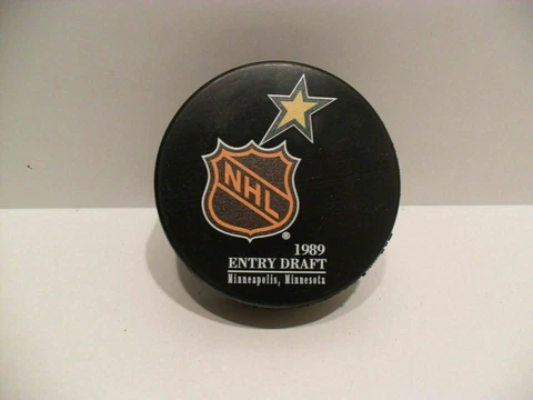 1989 NHL Draft Hockey Puck BRAND NEW!  Minnesota North Stars Mats Sundin #1 Pick Cover