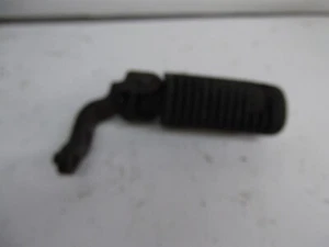 YAMAHA XJ550 FRONT FOOTREST RIGHT-HAND XJ550 SECA / MAXIM - Picture 1 of 3