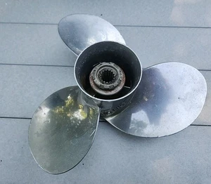 Mercury Vengeance Boat Propeller 48-17310 | RH 14 x 10P Stainless - Picture 1 of 5