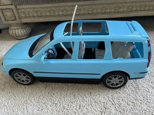 Mattel Barbie Happy Family Volvo V70 Station Wagon 2003 blu NO SEGGIOLINI AUTO - Foto 1 di 12