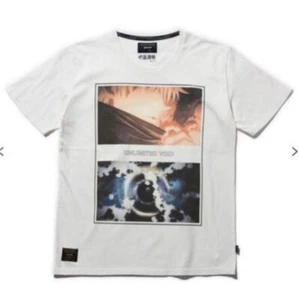 【M】 Nuova t-shirt glamb GOJO SATORU t-shirt jujutsu kaisen articolo collaborazione - Foto 1 di 3