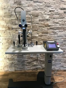 ZEISS VISULAS Yag III Laser System with Factory Table, Slit Lamp & Accessories - Picture 1 of 10