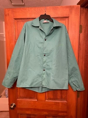 Westex FR-7A large welding jacket with snaps green 100% cotton (inside pocket) - Image 1 of 2