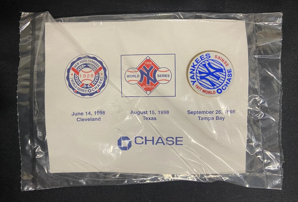 1977 SGA New York Yankees World Series Chase Pin 1998 Yankee Stadium SGA  - Image 1 of 1