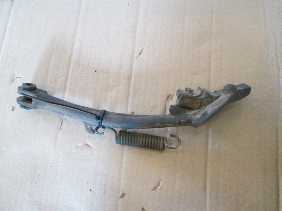 Honda Magna 1983 V65 V 65 VF1100 VF 1100 soporte lateral soporte propulsor resorte Foto 1 de 1