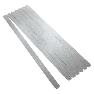 Vinilo antideslizante 3M 7705 tamaño de grano patentado, blanco, 3/4" W X 17" L Foto 1 de 3