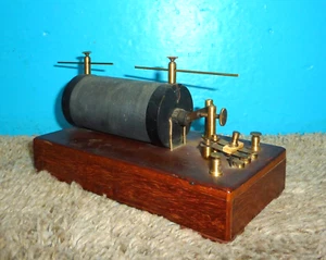 Antique Ruhmkorff Spark Induction Coil 7in x 4in - Picture 1 of 7