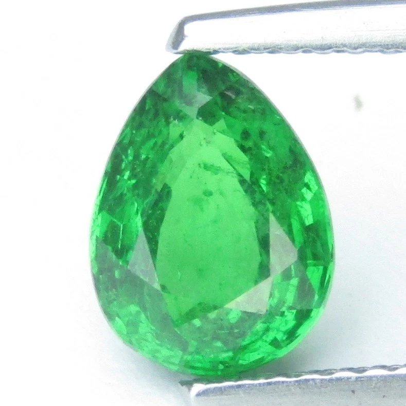 1.77Cts Natural Tsavorite ( Green Garnet ) 8.6x6.5x4.3mm Pear Cut Loose Gemstone - Image 1 of 4