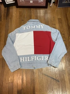 Tommy Hilfiger Big Flag Logo Spellout Jeansjacke Damen/Herren M J46 - Bild 1 von 8