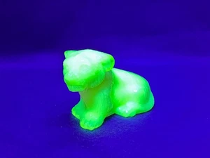 Uranium Glass Boyd Tommy The Tiger In Ivory Blush #23 June 14th 2001 Glows VGC - Picture 1 of 19