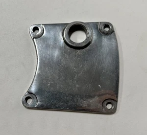 1982-1994 Harley Evo FXR Outer Primary Cover Inspection Plate w/ Foot Peg Hole - Bild 1 von 4