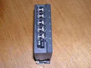 Siemens 6GK5005-0BA00-1AA3 E:03 SCALANCE X005 Switch unmanaged used excellent - Picture 1 of 7