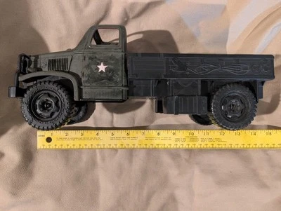 1:18 Scale USA G.I. ARMY MILITARY TRUCK 14 inches Long - Image 1 of 4