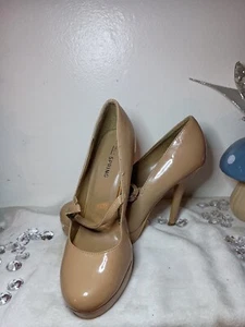 Call It Spring Stiletto Platform Pump High Heels US 7 Light Beige  - Picture 1 of 4