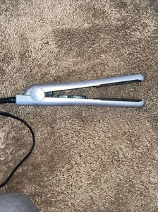 Cortex 1.25 Inch Ceramic Professional Flat Iron Lavander - Picture 1 of 4