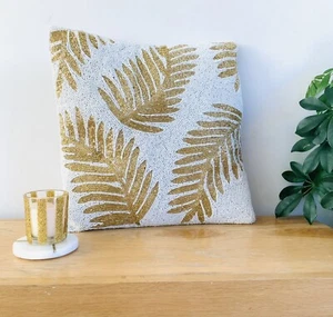 Cushion Covers, leaf pattern,Hand Beaded, glitz, Decorative, white/gold 40x40cms - Picture 1 of 12