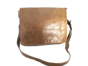 BORSA TRACOLLA UOMO MESSENGER IN VERA PELLE - ALFRED-SABBIA - Imagen 1 de 6