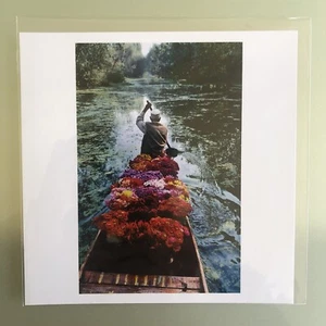 Steve McCurry SIGNED Flower Seller - Magnum 6" X 6" Limited print - Picture 1 of 2