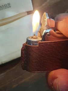 Vintage Ronson varaflame Leather lighter with case Pristine - Picture 1 of 7