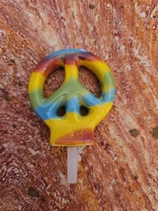 Nora Fleming A241 PeaceOut Peace Zeichen Hippie Mini Platte Charm NF NEU - Bild 1 von 3