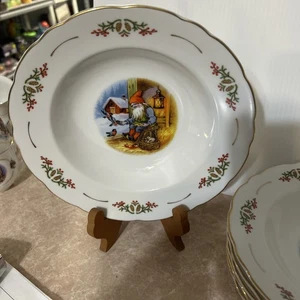 Christineholm Porzellan Lars Carlson Elfe Wichtel Salatteller (6) - Bild 1 von 3