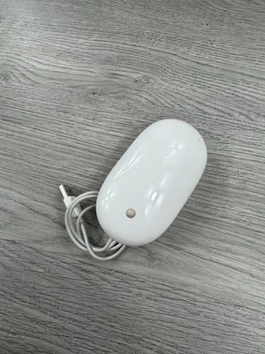 Original Apple Mighty Mouse A1152 EMC No:2058 USB white mouse - Image 1 of 4