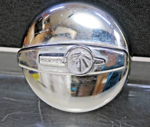 Vintage Peugeot Metal Gas Cap w/Logo - Bild 1 von 5