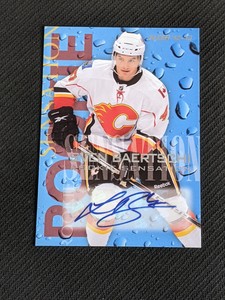 2012-13 FLEER RETRO SVEN BAERTSCHI #17 ROOKIE SENSATIONS AUTO AUTOGRAPH