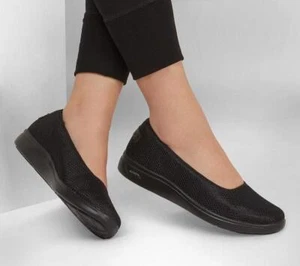 Skechers Arch fit Uplift Defined Slip On 136551/BBK nero/nero taglia UK da 3 a 8 - Foto 1 di 2