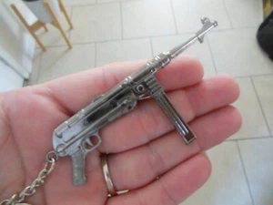 DEUTSCH - Mp 40 - MASCHINENPISTOLE ** Schlüsselanhänger ** kostenloser Versand - Bild 1 von 5