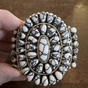 Native American Navajo Bracelet White Buffalo Turquoise Cluster Cuff Zuni #F - Picture 1 of 23