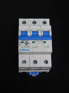 Altech 3GU25M Circuit Breaker, 3-Pole, D-Curve, 15A, UL48910kA, Branch Circuit - Picture 1 of 3
