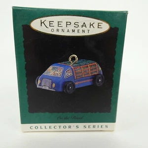 Hallmark - On the Road 1999 Denkmal Miniatur Weihnachtsschmuck WOCHE8 - Bild 1 von 3