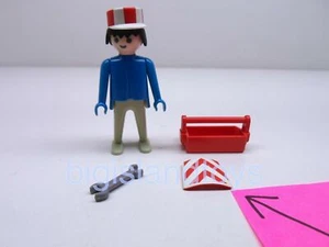 Playmobil System Schaper 1977 City Mechanic and Parts from 3533 Steam Roller - Picture 1 of 2