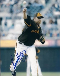 AARON HARANG SAN DIEGO PADRES SIGNED 8X10 PHOTO W/COA - Picture 1 of 1