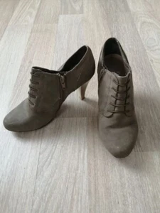 Bottines beige talon 8cm fermeture zip T37 Instinct de Mode (1512187)F - Imagen 1 de 5