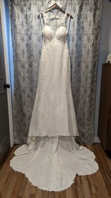 Stella York Wedding Dress style 6916, ivory porcelain, crepe fabric, size 12 - Image 1 of 4