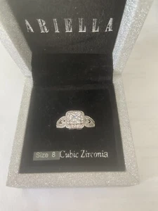 Ladies Silver Ring Size 8. Cubic Zirconia BNIB. Costume Jewellery - Picture 1 of 5