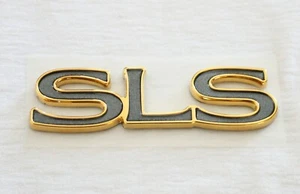 1994 - 1997 CADILLAC "SLS" 24K GOLD PLATED REAR EMBLEM NAME NEW - 3544700 - Picture 1 of 2
