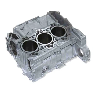 PORSCHE M96.05 Motorblock / Zylinderlaufbuchsen einsetzen - Bild 1 von 3