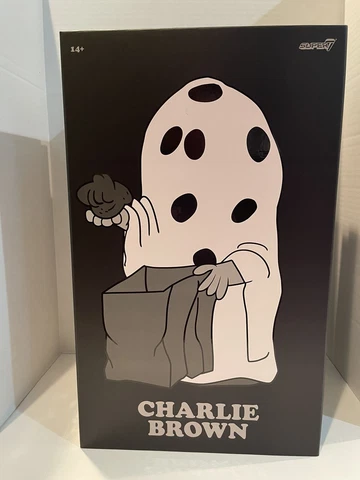 Super 7 Ghost Peanuts Charlie Brown super size vinyl figure Cover