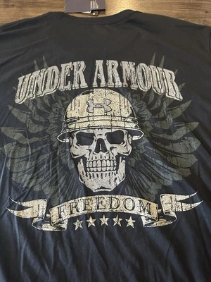 Under Armour 1389464 UA Men's Freedom Winged Skull Cotton Steel Black 3XL - Image 1 of 4