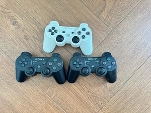 Sony PS3 DualShock 3 Wireless Controller Lot of 3 OEM SIXAXIS Black White - Picture 1 of 3